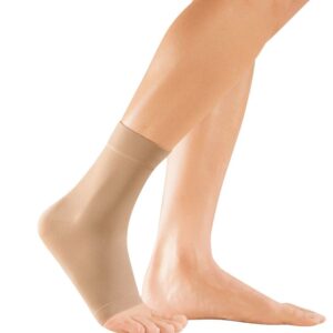 Голеностопный компрессионный бандаж medi elastic ankle для восстановления после травм.